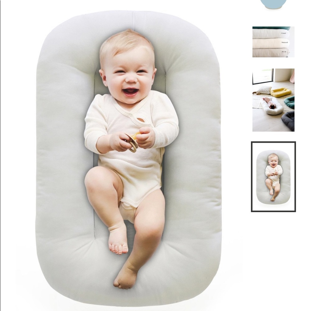 Snuggle me organic in white